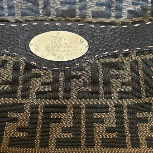Fendi zucca selleria shoulder bag - Picture 7 of 13